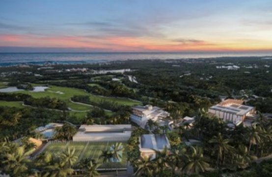 "Living the High Life: The Benefits of Investing in Golf Course Properties in the Riviera Maya"