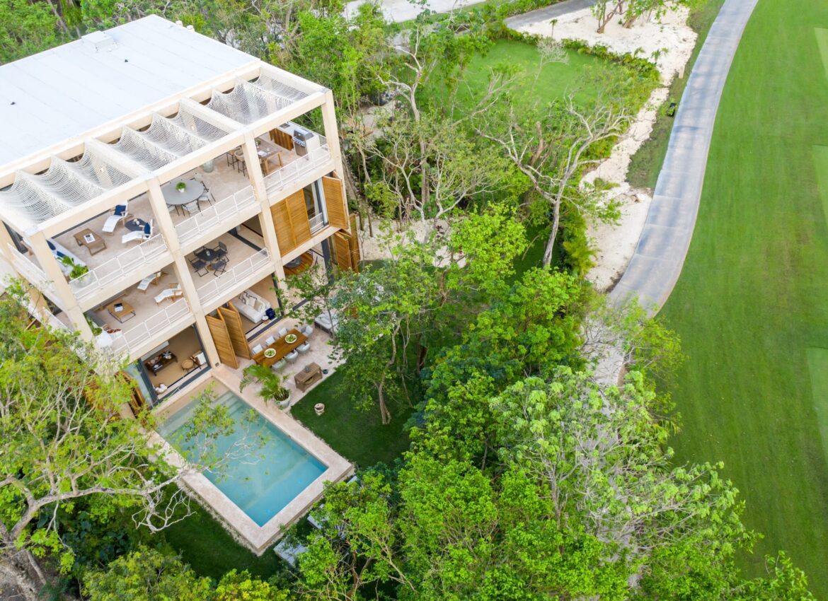 Corasol Palm Villas 4 & 5Bedrooms Playa del Carmen