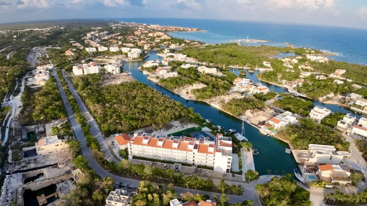 Aerial photo puerto aventuras real estate