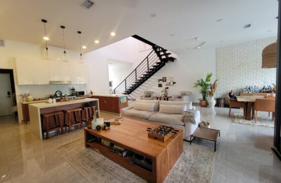 golf course home for sale Puerto Aventuras