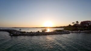 phase 1 vs phase 4 puerto aventuras